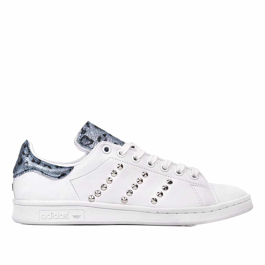 Stan smith borchiate bianche Clearance
