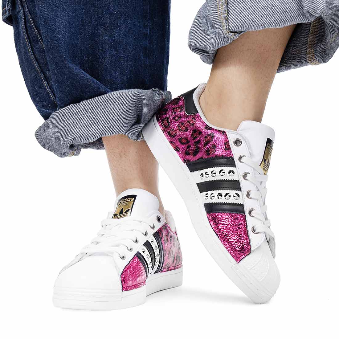 Adidas superstar reflex fucsia con trama leopardata e borchie