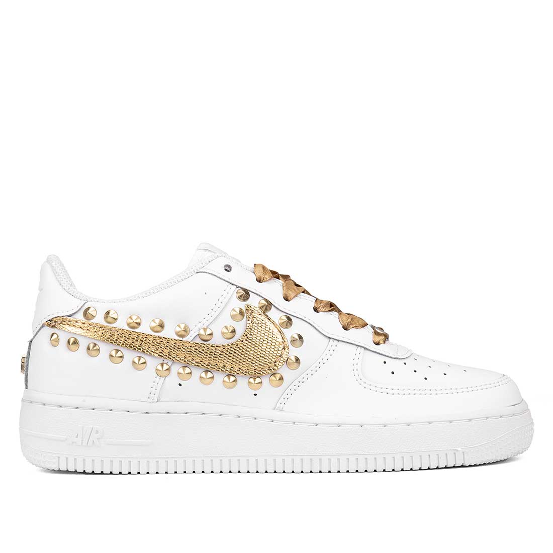 air force one animalier con borchiette oro e lacci in raso oro