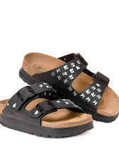 Birkenstock con zeppa nere con borchiette a piramide argento
