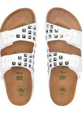 ciabatte birkenstock arizona platform bianche con borchie a piramide argento