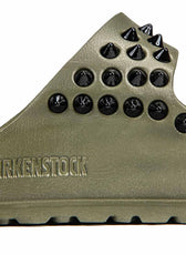 ciabatte birkenstock verde kaki con borchie nere