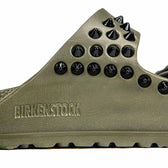 ciabatte birkenstock verde kaki con borchie nere