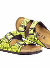 Ciabatte in pitone colore giallo neon fluo