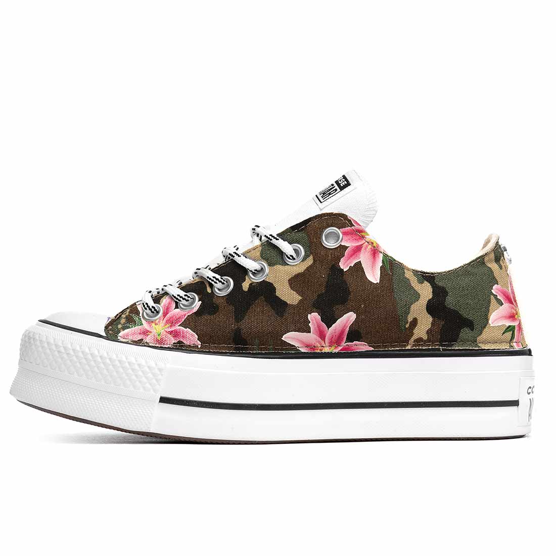 all star basse bianche camo con fiori