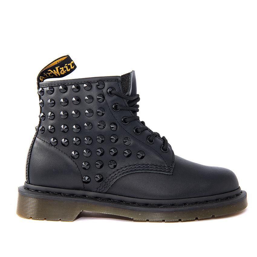 Personalizzazione Dr Martens bassi con borchie nere Sped GRATIS 24h Racoon Lab