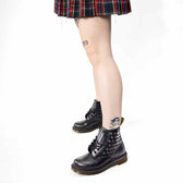 Personalizzazione Dr Martens bassi a 6 occhielli con Borchie Nere - Outlet