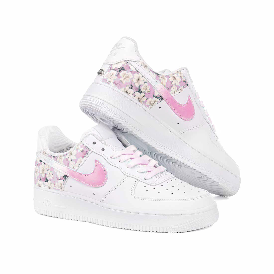 Nike air force one color rosa con fiori bianchi