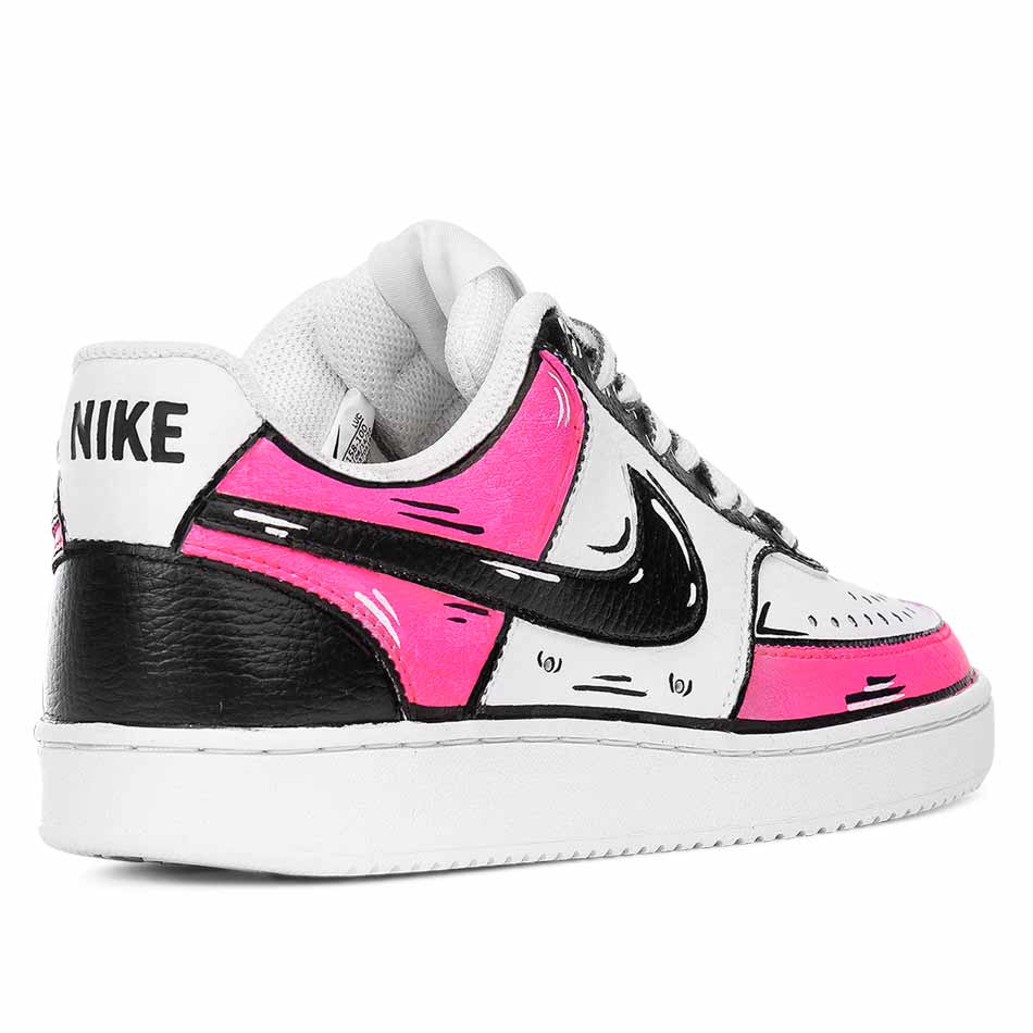 Scarpe da ginnastica Nike bianca con disegni rosa e nero effetto cartoon