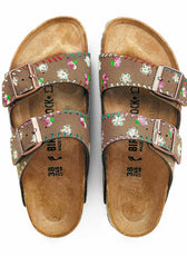 Ciabatte Birkenstock Arizona Marroni con rose e margherite e finto ricamo colorato
