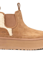 Stivali UGG platform in Teddy