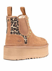 Stivaletti UGG invernali con tessuto leopardato