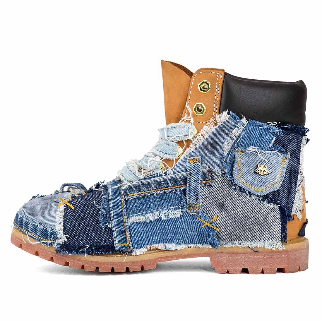 Stivaletti timberland in denim ispirati al pantalone in jeans