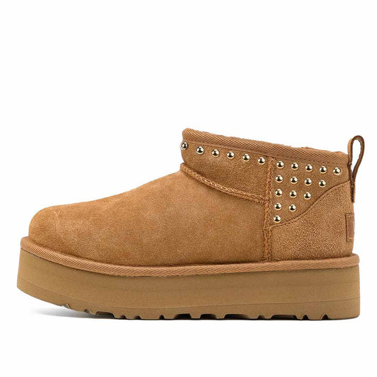 UGG ultra mini platform marroni con borchie tonde oro