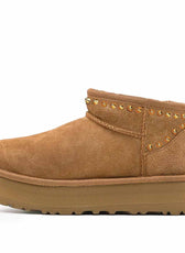 UGG ultra mini platform marroni con borchiette oro