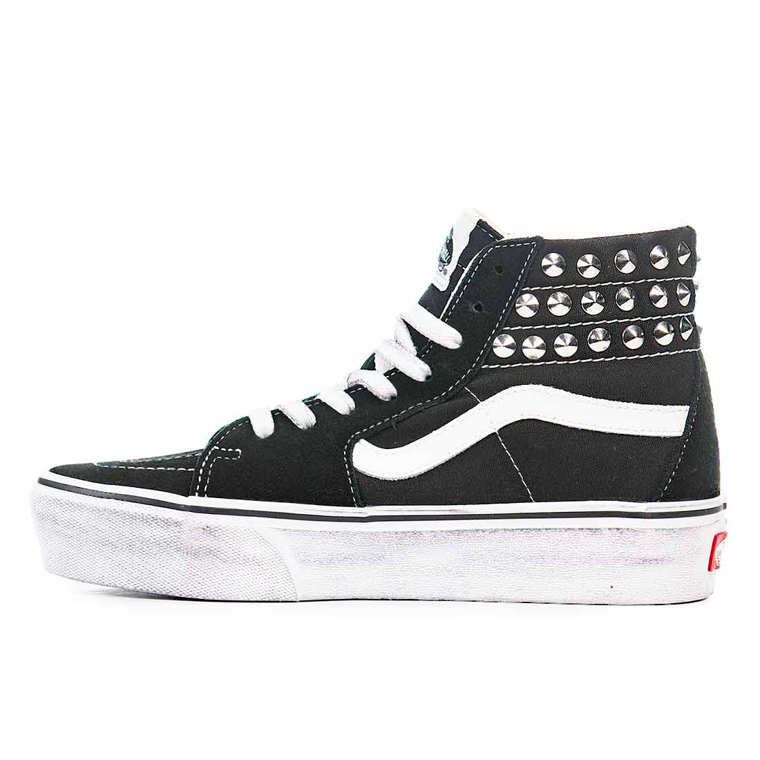 Vans Sk8 Hi Platform con Borchie - Outlet