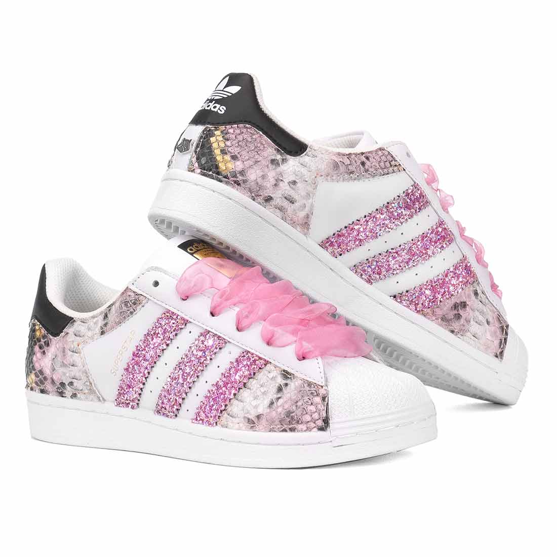 adidas con glitter fucsia e pitone rosa con lacci fucsia in tulle