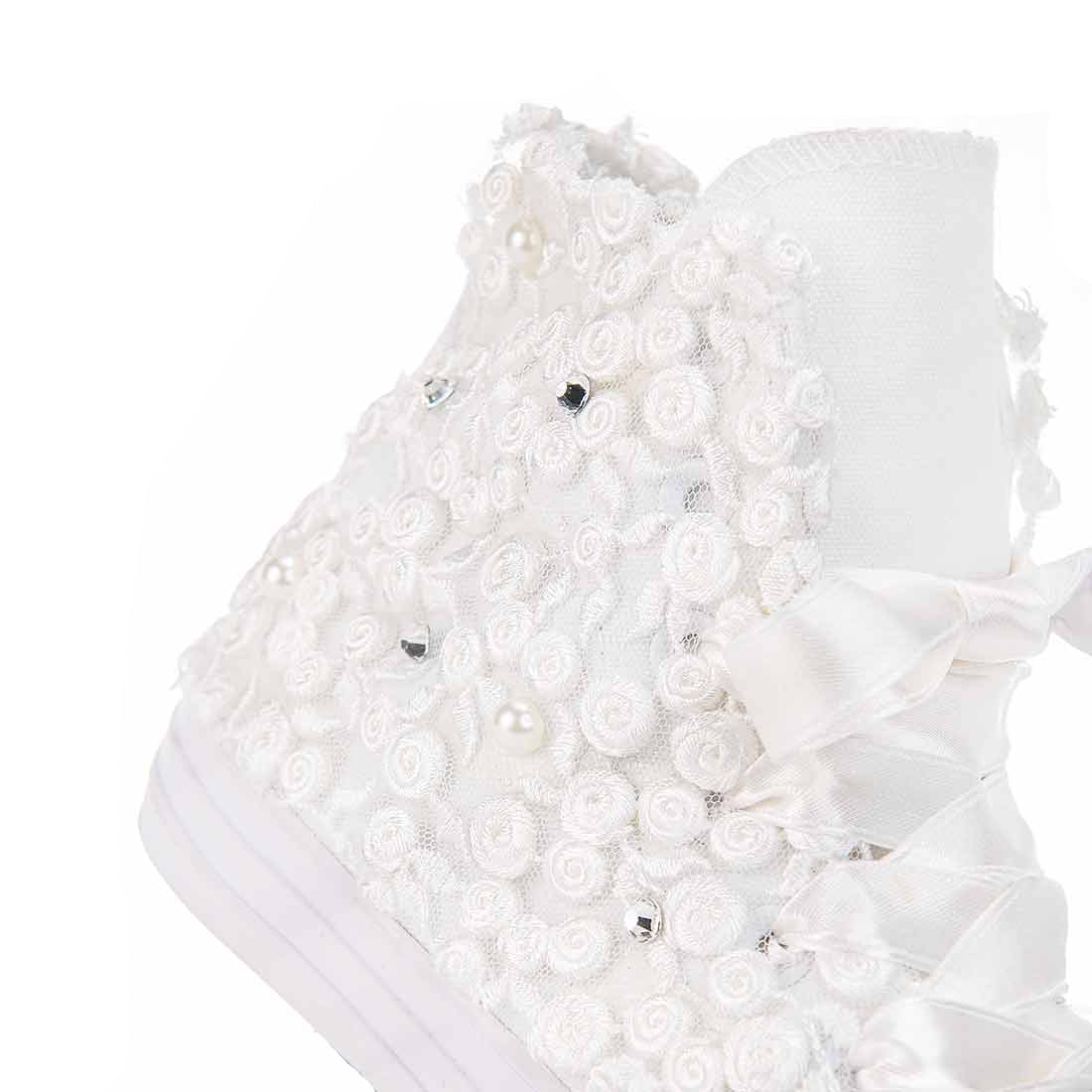 Converse All Star Alte in Pizzo Bianco a Fiori - Strass e Perle - Outlet