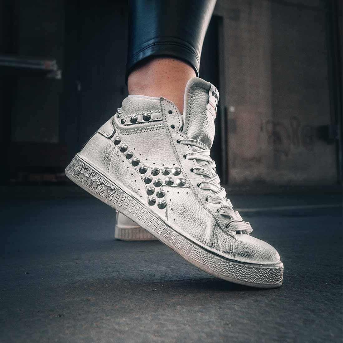 Diadora Game High con Borchie a Cono Argento - Outlet