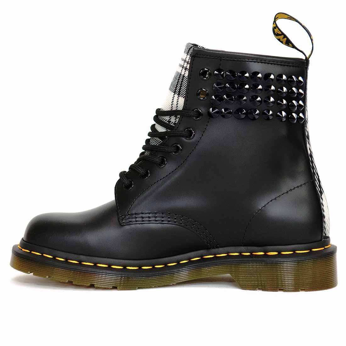 Personalizzazione Dr Martens Scozzese Bianco-Nero con Borchie - Outlet