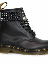 Personalizzazione Dr Martens Scozzese Bianco-Nero con Borchie - Outlet