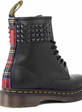 Dr martens scozzesi con borchie
