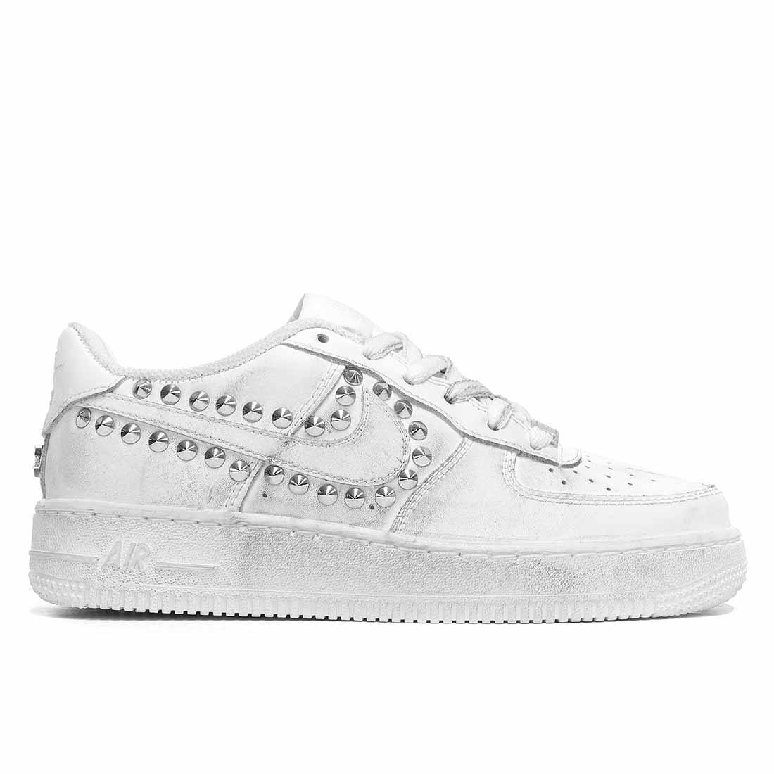 Nike Air Force con Borchie - Outlet