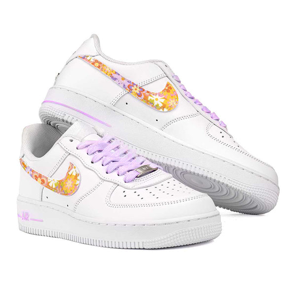 nike bianche con fiori arancioni lilla e viola