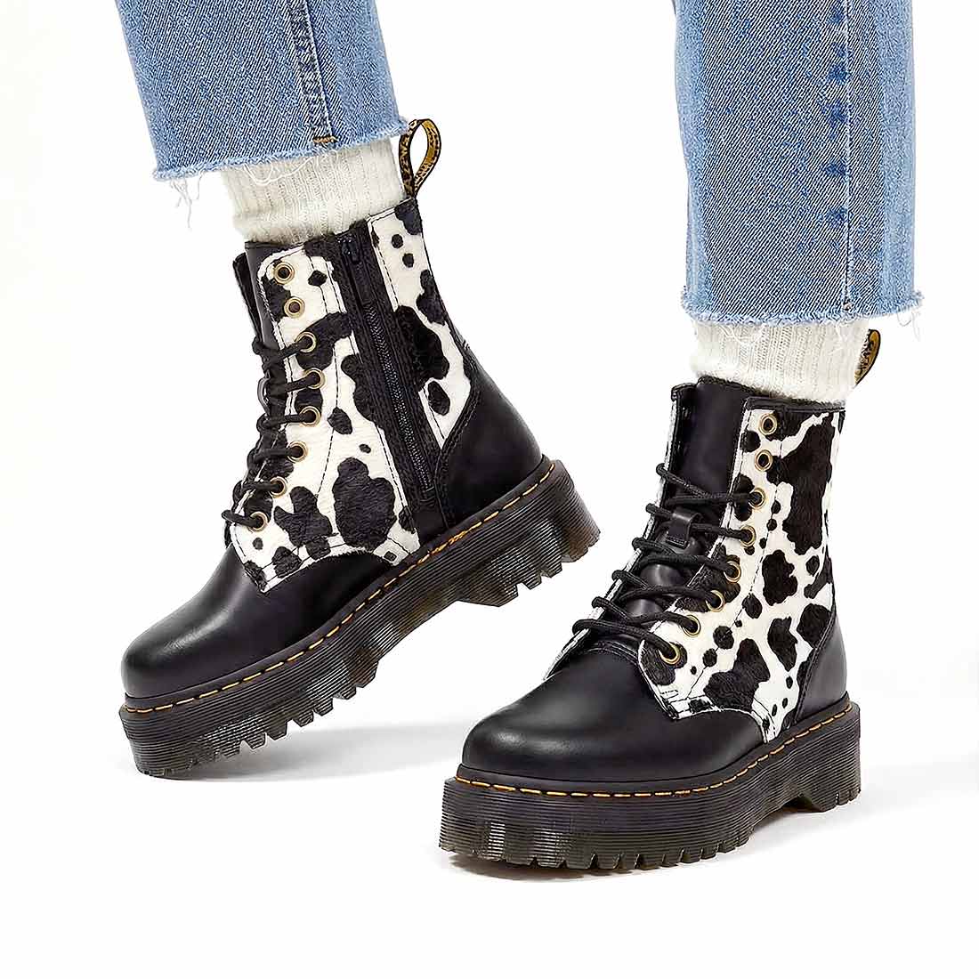Stivale dr martens co mucca bianco e nero