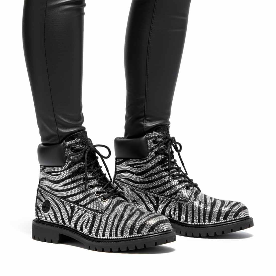 Stivaletti Timberland neri con strass a zebra