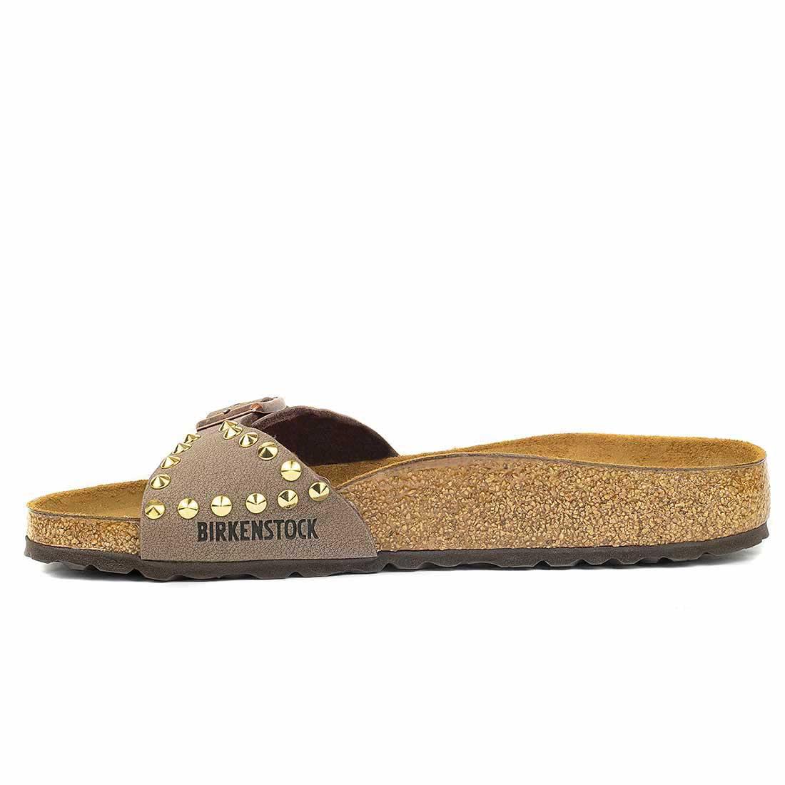 Birkenstock Madrid personalizzate con borchie oro mocha