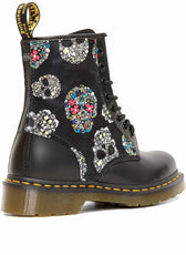 dottor martens personalizzati con teschi
