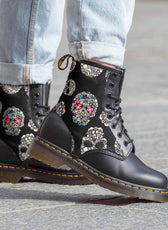 dottor martens teschi mariachi