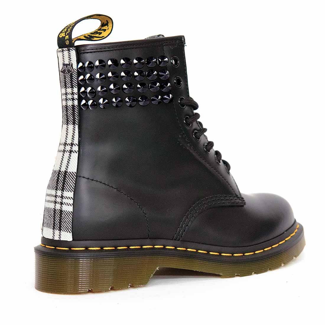 dr martens 8 occhielli tartan scozzese grigio e con borchie 