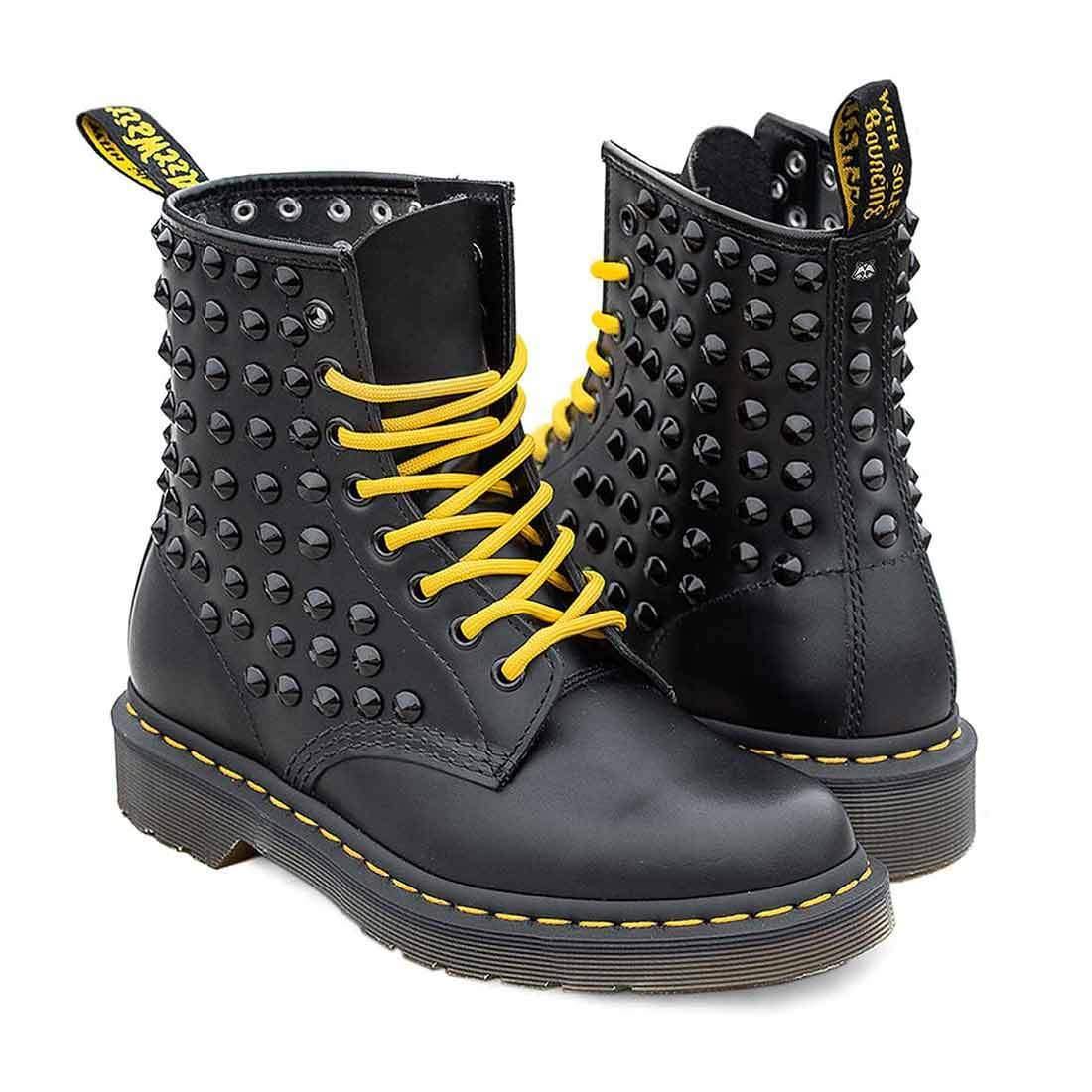 dr martens borchie