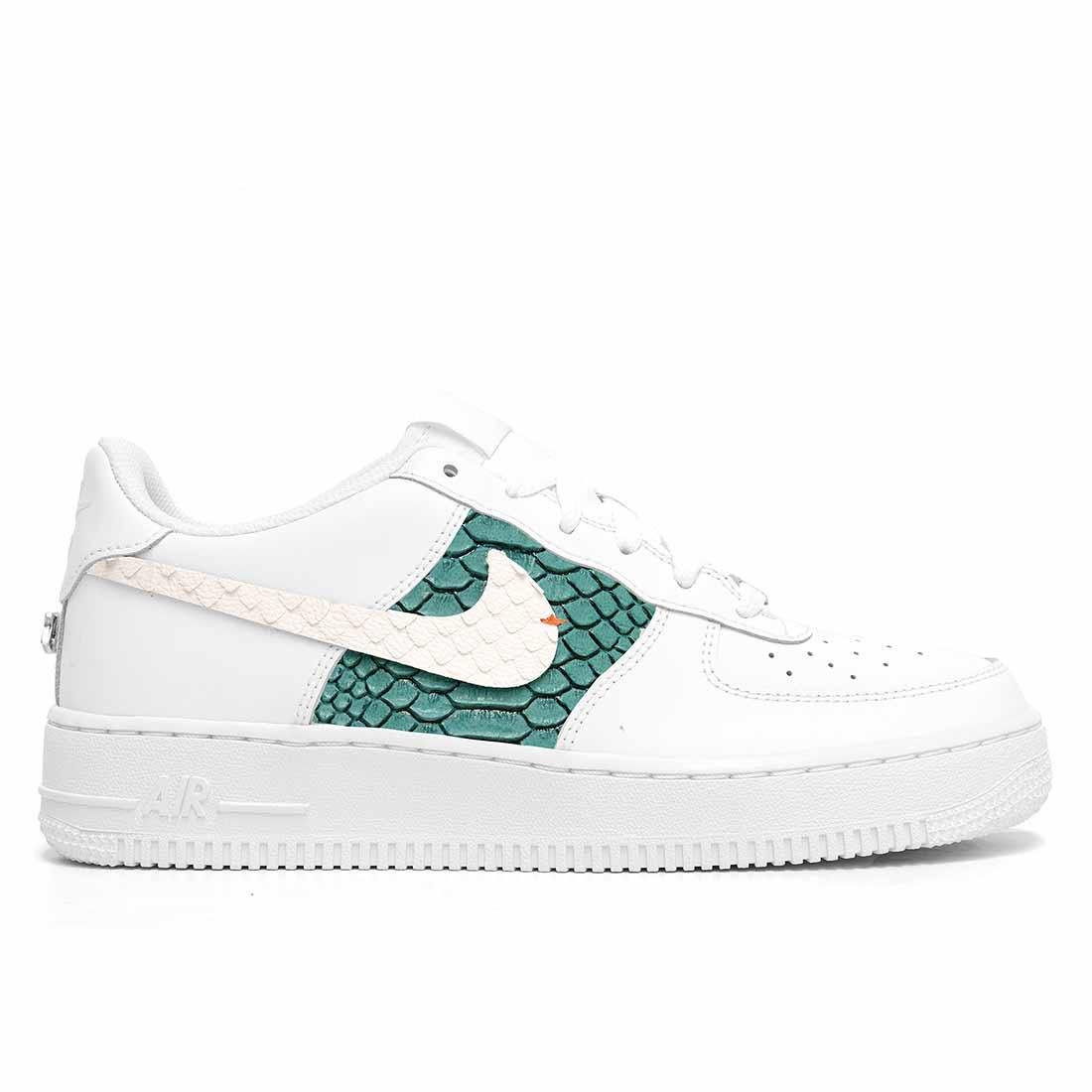 Nike pitonate Clearance