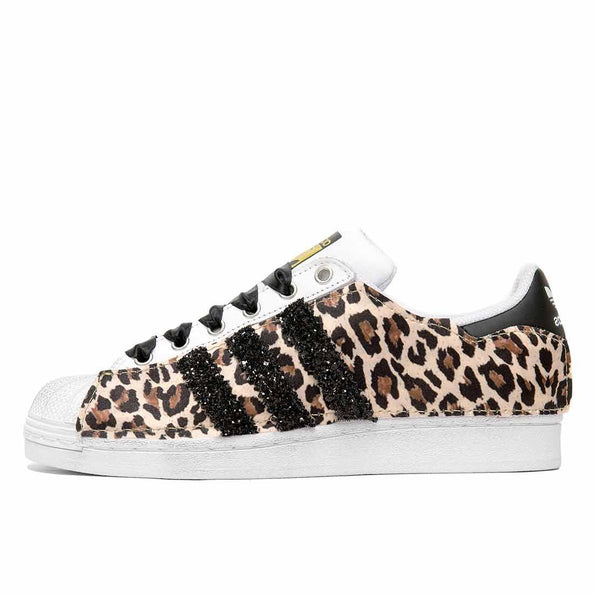 scarpe adidas superstar con lacci in raso nero maculate con brillantini neri 