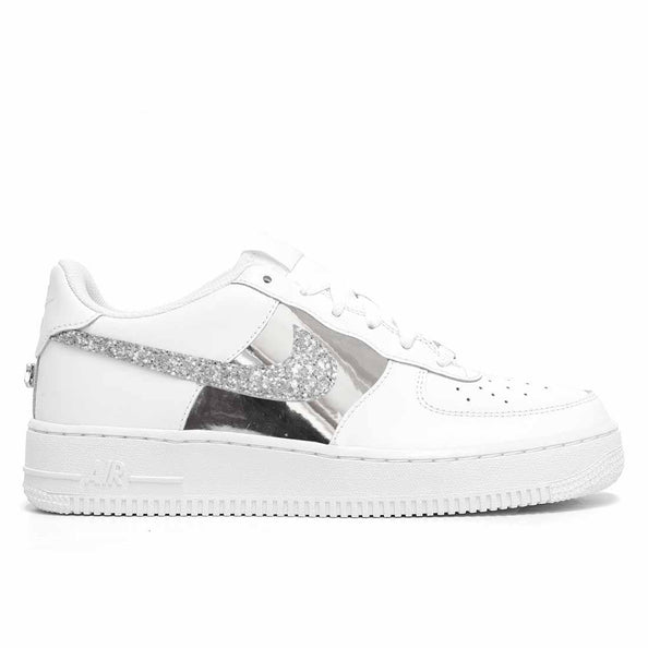 scarpe nike basse con brillantini argento a specchio