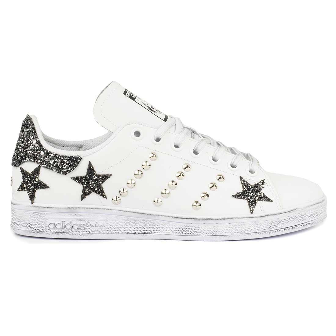 scarpe adidas stan smith personalizzate con glitter nero borchie e stelle 
