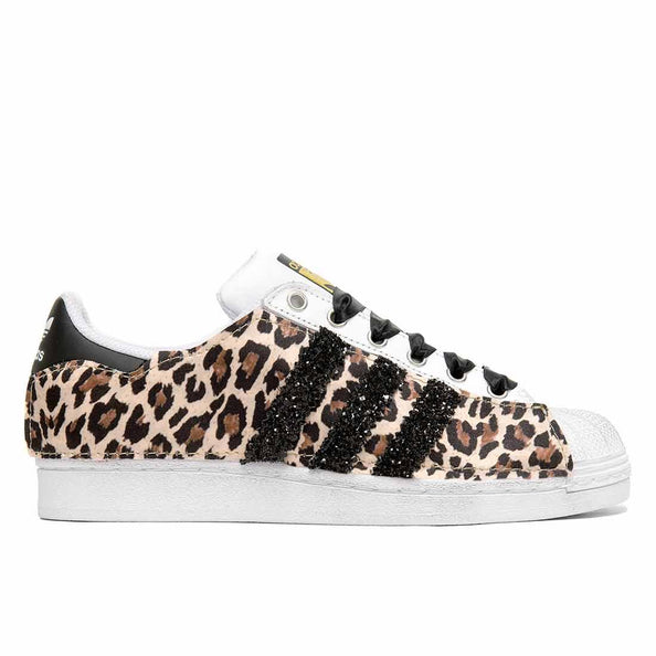 superstar personalizzate con brillantini neri e leopardate