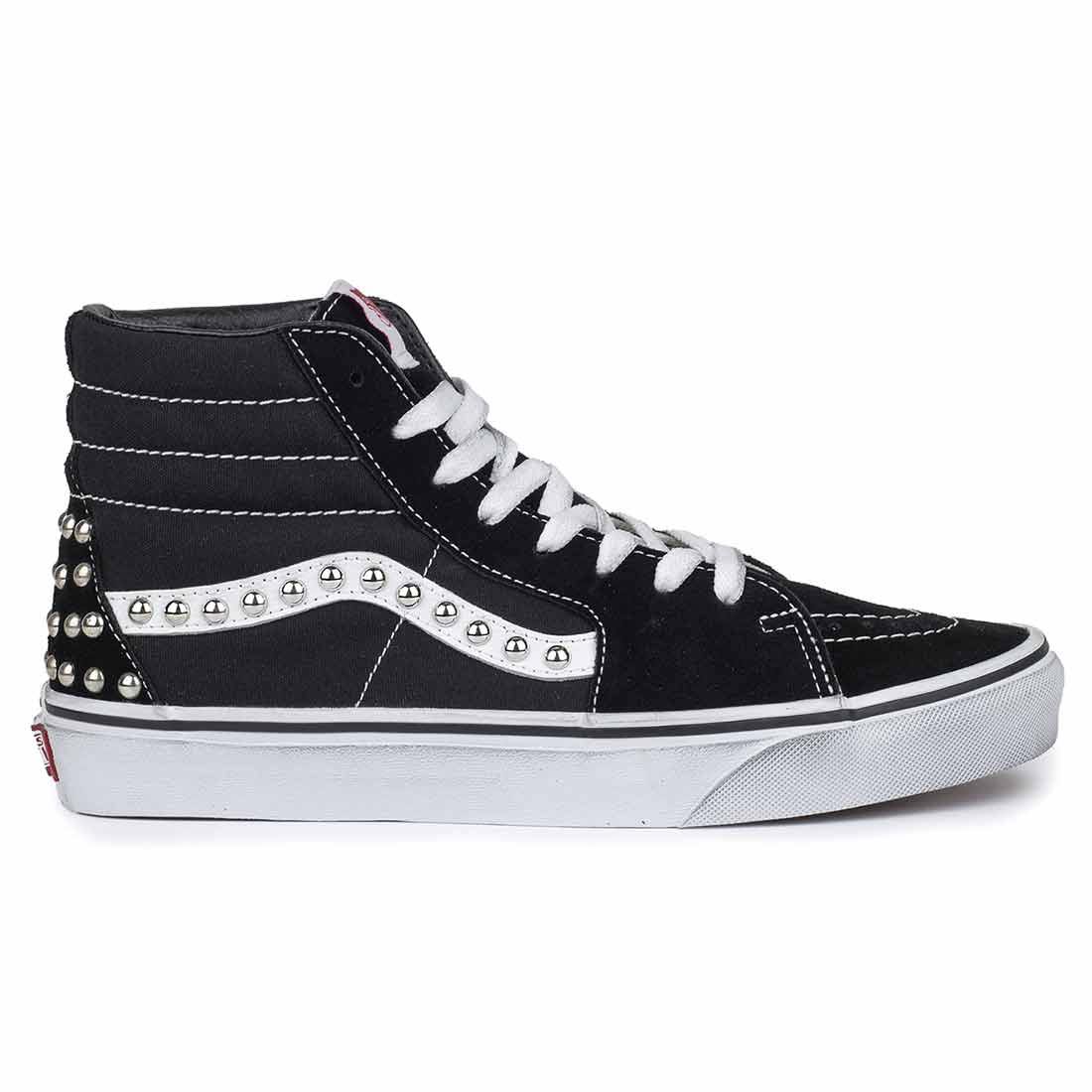 High Foto Delle Vans Alte Vans Sk8 Hi Con Borchie